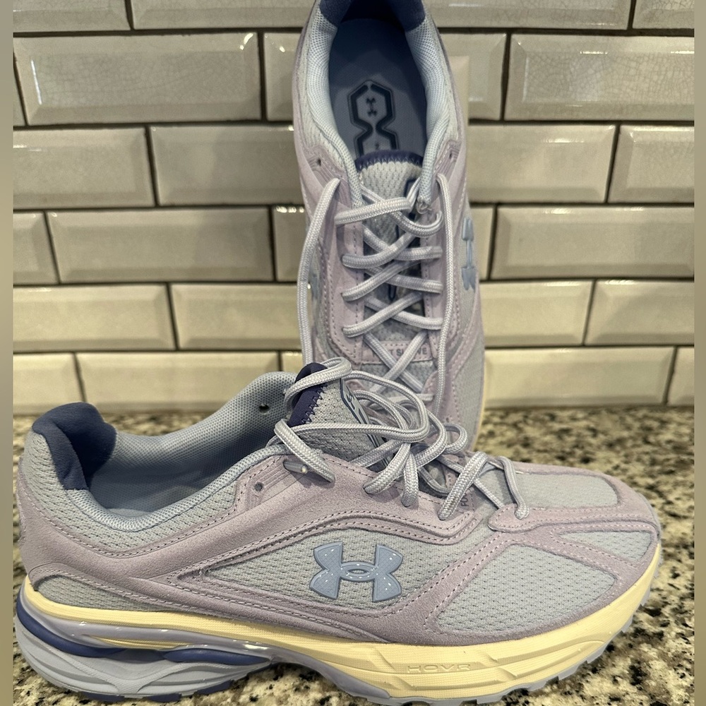 Under Armour Cartilage Size 10.5 Women’s  Athletic Shoes Foot Sleeve  Lavender
